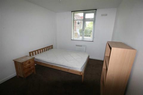 2 bedroom flat to rent, 14 Hindes Road, Harrow HA1