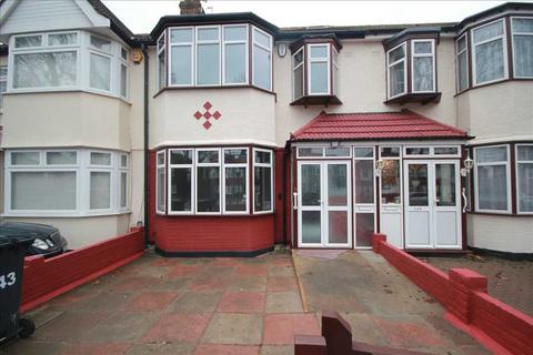 4 bedroom terraced house to rent, Greenford UB6