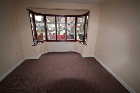 4 bedroom terraced house to rent, Greenford UB6