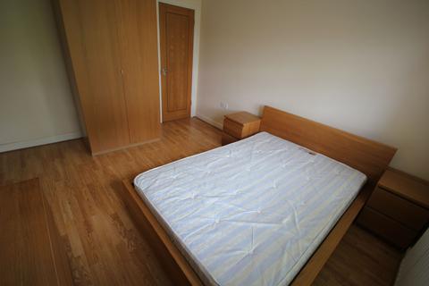 2 bedroom flat to rent, 17 Manor Road, Harrow HA1