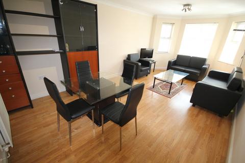 2 bedroom flat to rent, 17 Manor Road, Harrow HA1