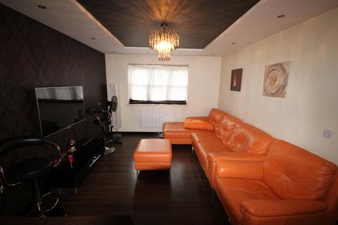 2 bedroom flat to rent, 52 Kenton Road, Harrow HA3