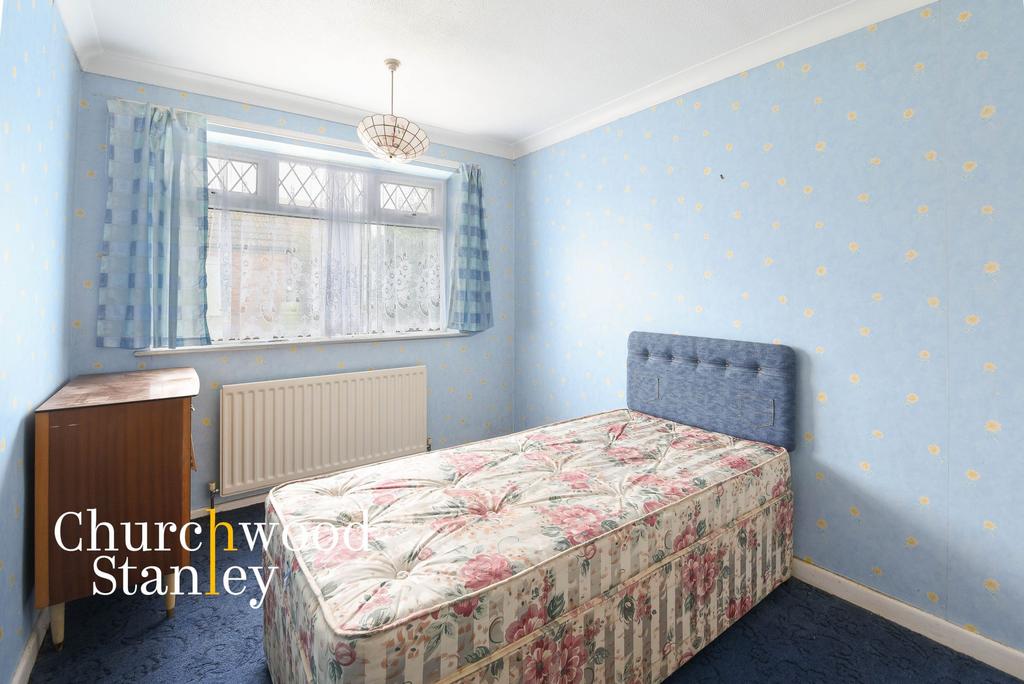 Second bedroom