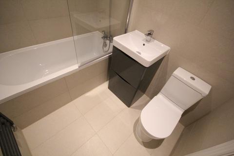 2 bedroom flat to rent, Watford WD17