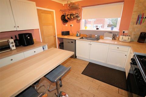 1 Pennine Way, Bexleyheath, DA7 6SS