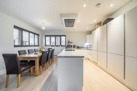 undefined, Key Drive, Cranleigh, GU6