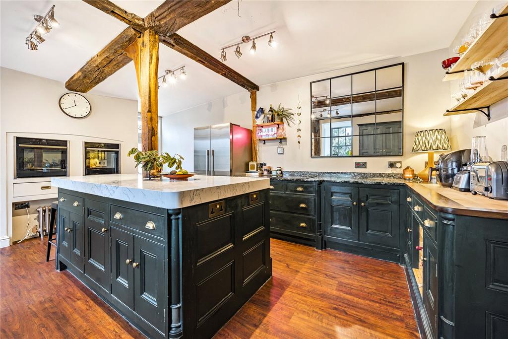 Kitchen 1