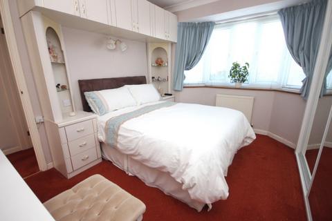 6 Box Close, Poole, BH17 7AR