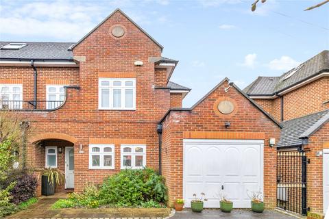 61a Abbotswood Road, London, SW16 1AL