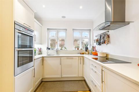 61a Abbotswood Road, London, SW16 1AL