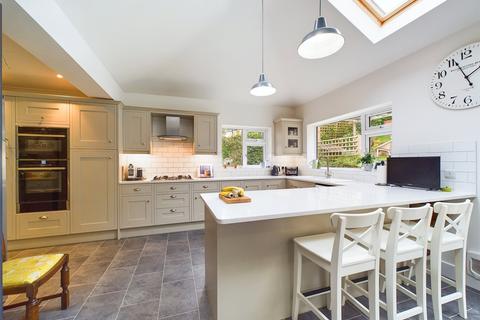 4 bedroom detached house for sale, Hillside Drive, Christchurch, Dorset, BH23