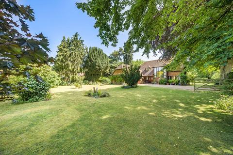 3 bedroom detached house for sale, Lynsted Lane, Lynsted, ME9