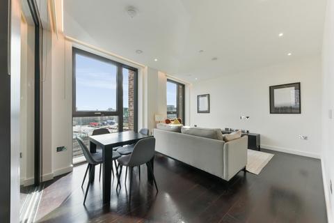 2 bedroom apartment to rent, Madeira Tower, The Residence, London, SW11