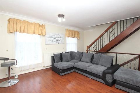 7 Kenilworth Gardens, London, SE18 3JB