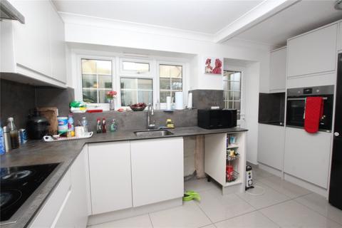 7 Kenilworth Gardens, London, SE18 3JB