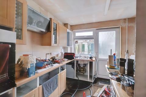 6 Binsey Close, Southampton, SO16 4AQ