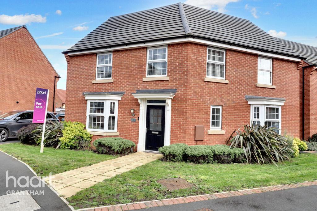Dalton Close, Grantham 4 bed detached house for sale £325,000
