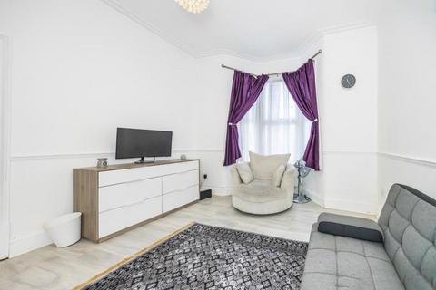 3 bedroom terraced house for sale, Gloucester Road, London