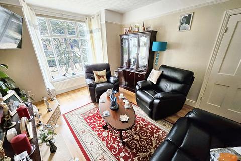 16 Frome Road, Trowbridge, BA14 0DA