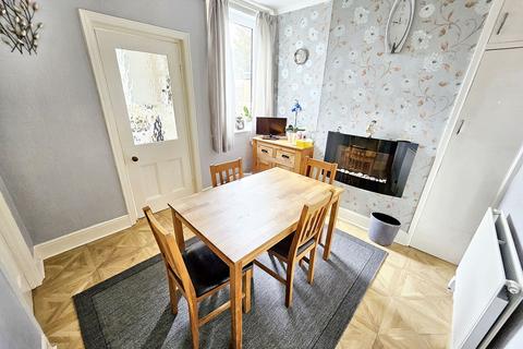 16 Frome Road, Trowbridge, BA14 0DA