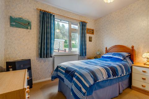 14 Dean View, Cinderford, GL14 3EE