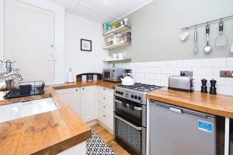 2 bedroom terraced house for sale - Middle Deal Road, Deal, CT14