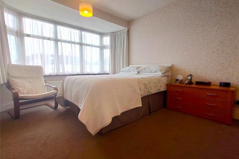90 Ryefield Avenue, Uxbridge, UB10 9BZ