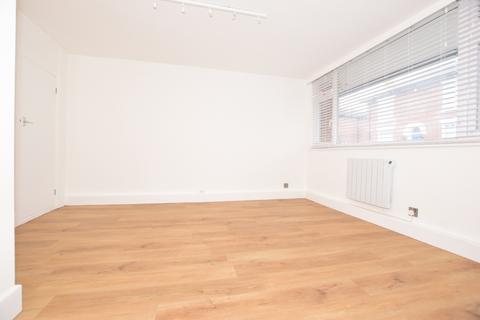 1 bedroom apartment to rent - Broad Street Canterbury CT1