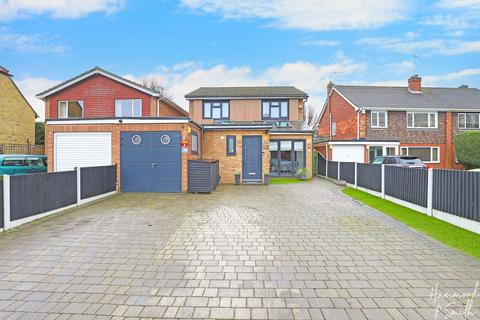 Saffrons Hemnall Street, Epping, CM16 4LR
