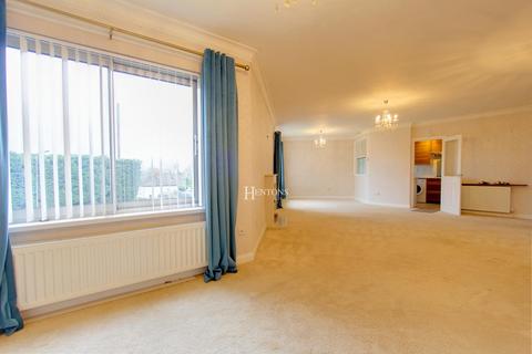 2 bedroom flat for sale - Brynhill, St Edeyrns Road, Cyncoed
