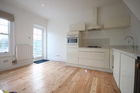 2 bedroom flat to rent - Camden Road, London, Camden, NW1