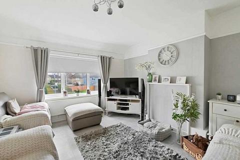 18 Lillechurch Road, Dagenham, RM8 2BG