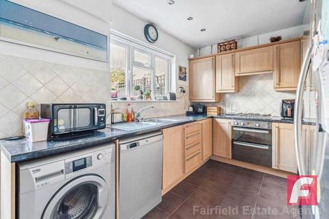 4 bedroom end of terrace house for sale, Hindhead Green, South Oxhey