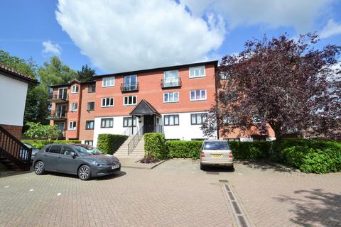 undefined, Great Heathmead, Haywards Heath RH16