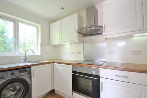 undefined, Great Heathmead, Haywards Heath RH16