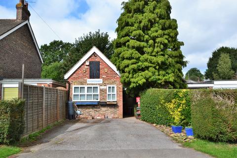 Property to rent - Deanland Road, Haywards Heath RH17