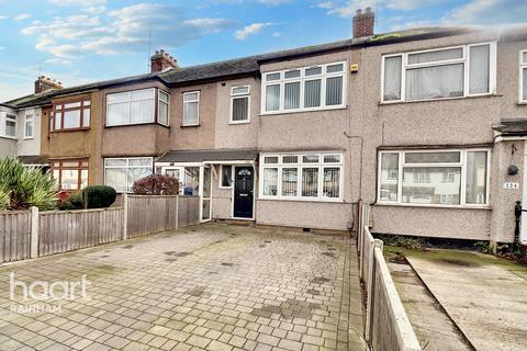 226 South End Road, Rainham, RM13 7XT