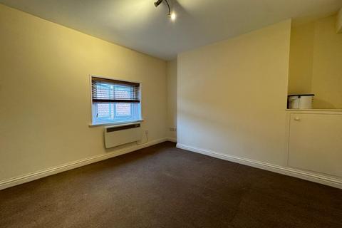 1 bedroom apartment to rent, Kirkgate, Newark, Notts, NG24
