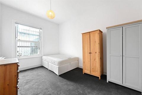 3 bedroom apartment to rent - Uxbridge Road, London, W12