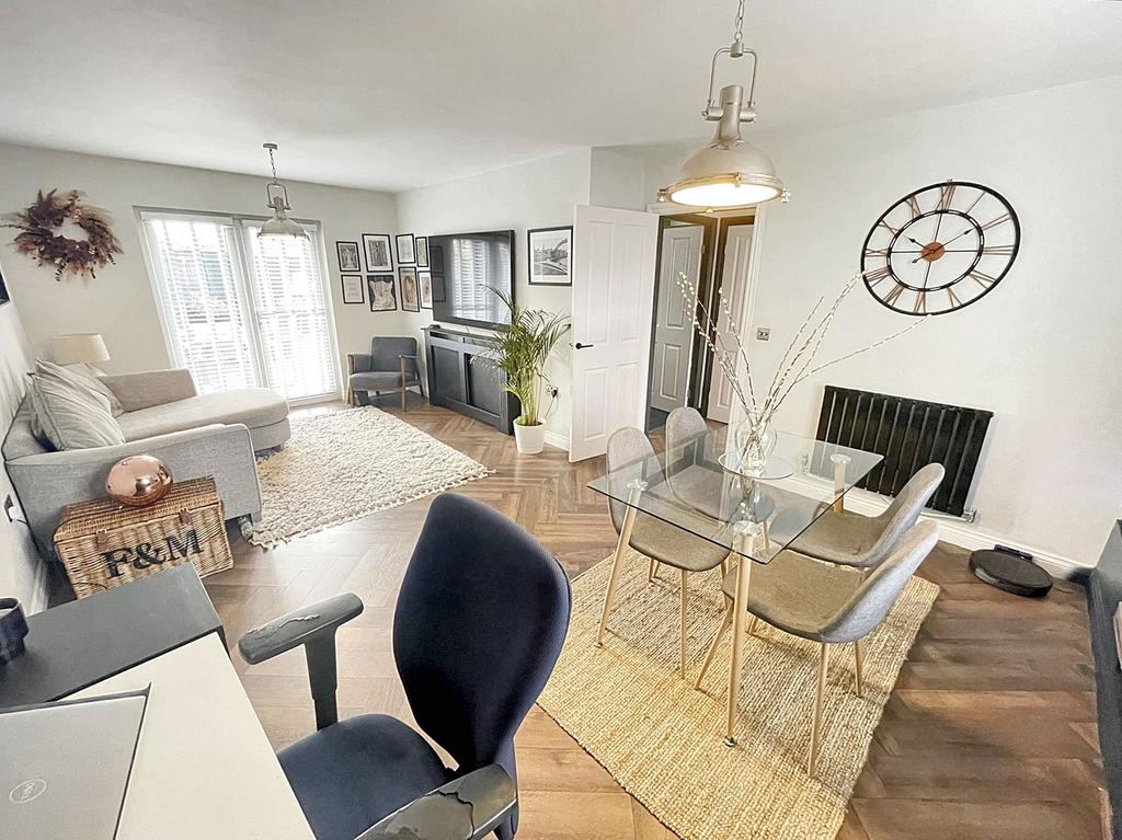 Orchid Gardens, Cleadon Vale, South Shields, Tyne and Wear, NE34 8ES 3 bed semidetached house