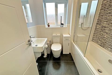 34 Burnham Road, Wythall, Birmingham, B47 6AT