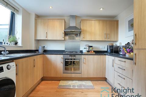 2 bedroom apartment for sale - Clifford Way, Maidstone, ME16