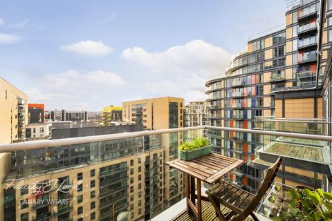 1 bedroom apartment for sale, Millharbour, Isle Of Dogs, E14