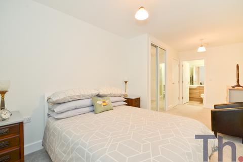 2 bedroom flat for sale, Princess Court, East Cowes PO32