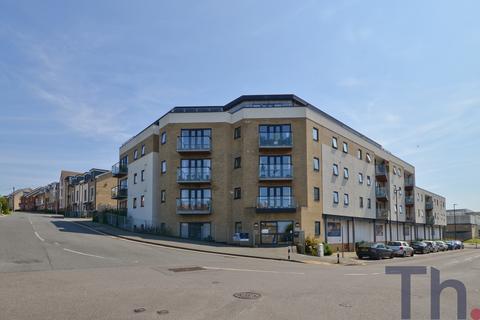 2 bedroom flat for sale, Princess Court, East Cowes PO32