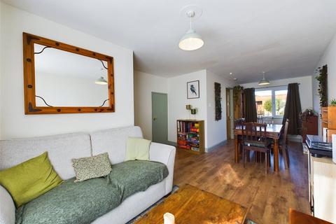 2 George Whitefield Close, Matson, Gloucester, GL4 6FN