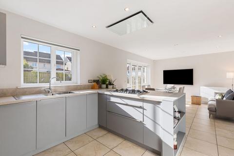 12 North Platt Crescent, Ratho, Newbridge, EH28 8JT