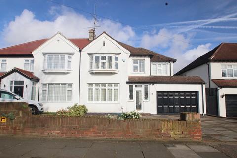 4 bedroom semi-detached house for sale - Midfield Way, Orpington, BR5