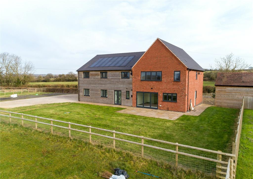Inkberrow, Inkberrow, Worcestershire 3 bed detached house for sale £