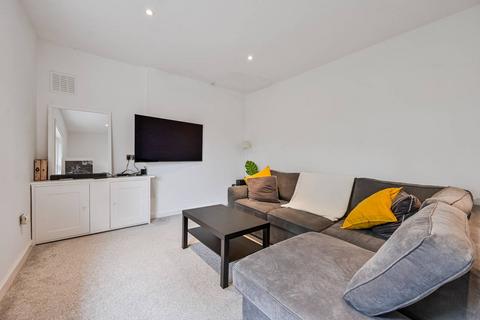 1 bedroom flat to rent, St Johns Park, Blackheath, London, SE3